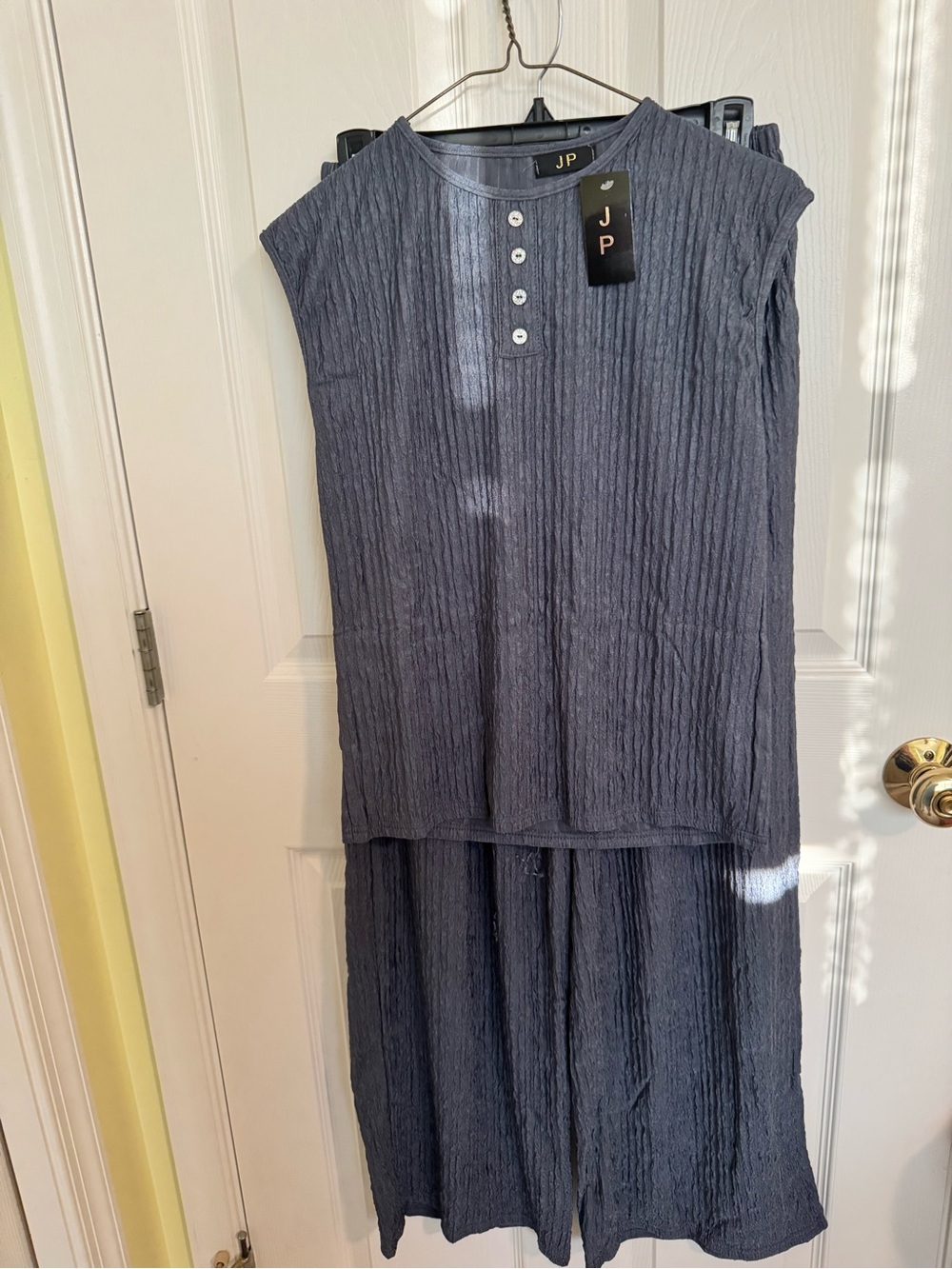 Women's Slate Gray Textured Two-Piece Pantsuit